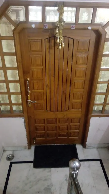 Apna Ghar Apartment Shimla 0*,  India