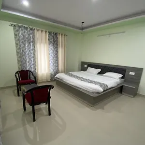  Apartment Oyo Ekaant The Retreat