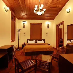  Lodge Torrentium
